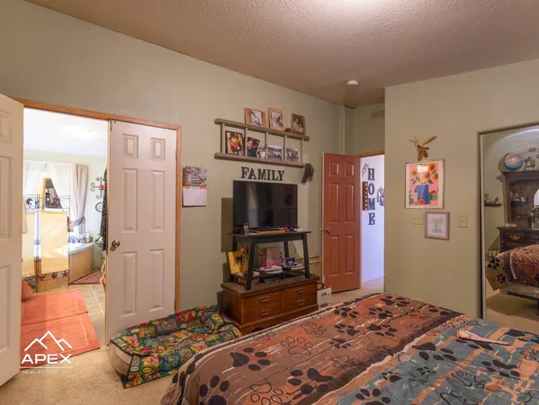 $550,000 | 611 Quarter Horse Drive, Evanston, WY 82930