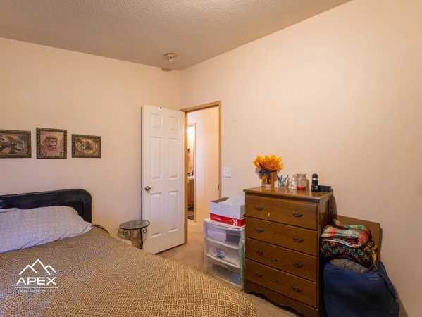 $550,000 | 611 Quarter Horse Drive, Evanston, WY 82930