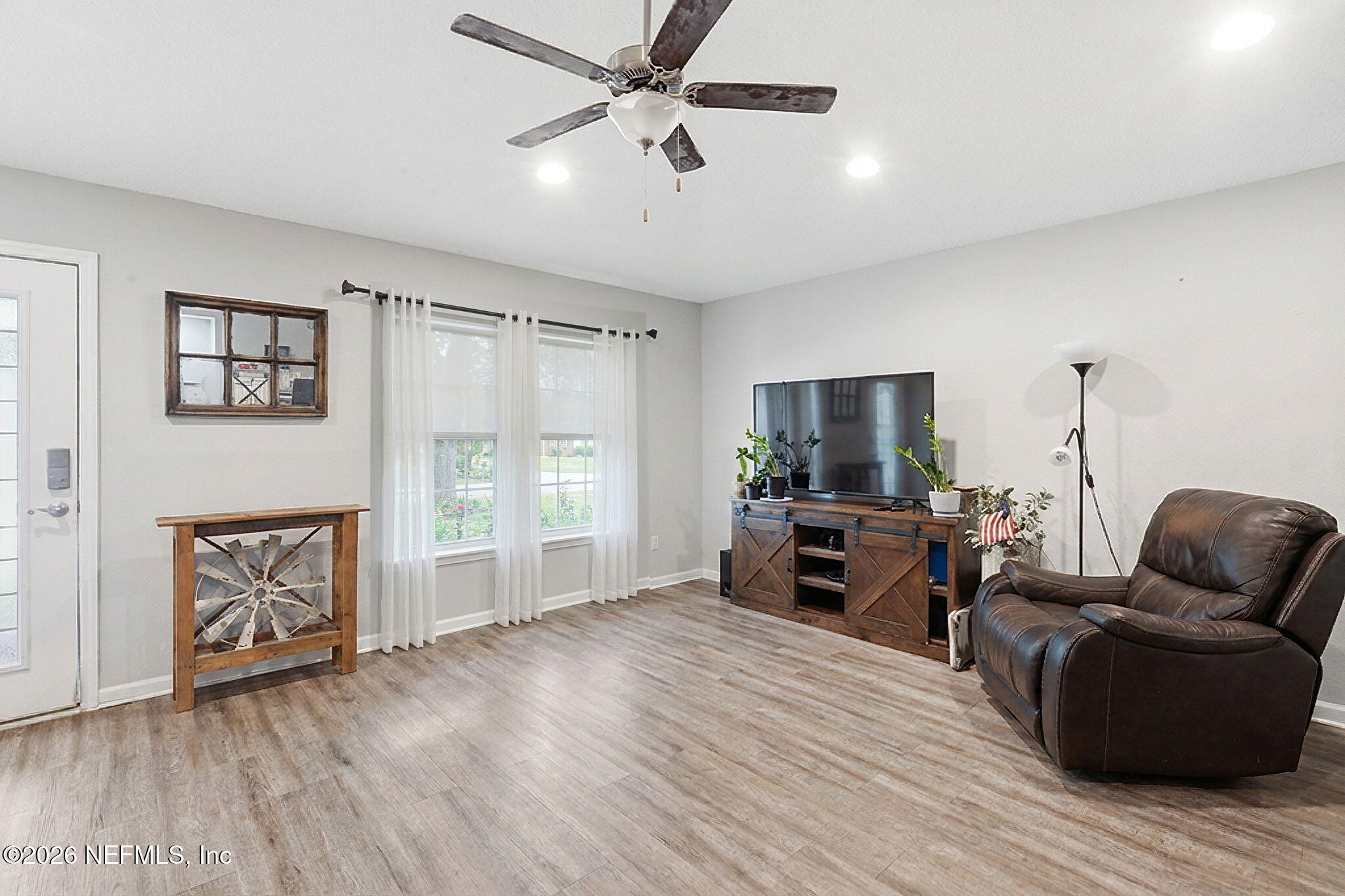 2393 Rusty Lakes Lane Jacksonville, FL 32221 - Photo 8 of 44 ISO_2393 Rusty Lake Ln_JAX_010