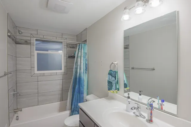 $250,000 | 1252 10th Avenue North, St. Cloud, MN 56303