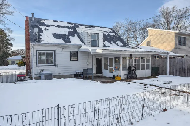 $250,000 | 1252 10th Avenue North, St. Cloud, MN 56303