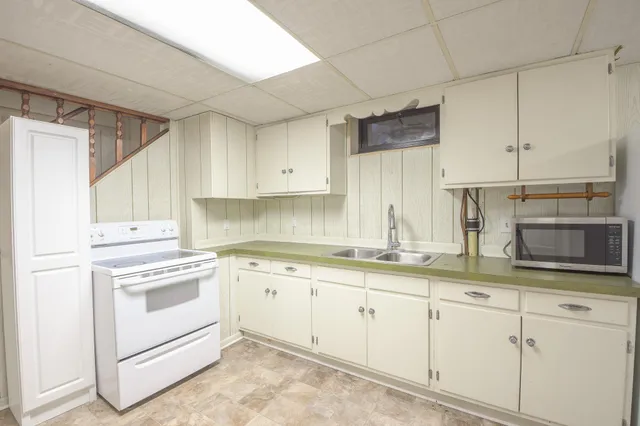 $250,000 | 1252 10th Avenue North, St. Cloud, MN 56303