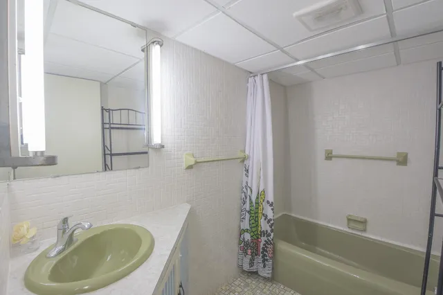 $250,000 | 1252 10th Avenue North, St. Cloud, MN 56303