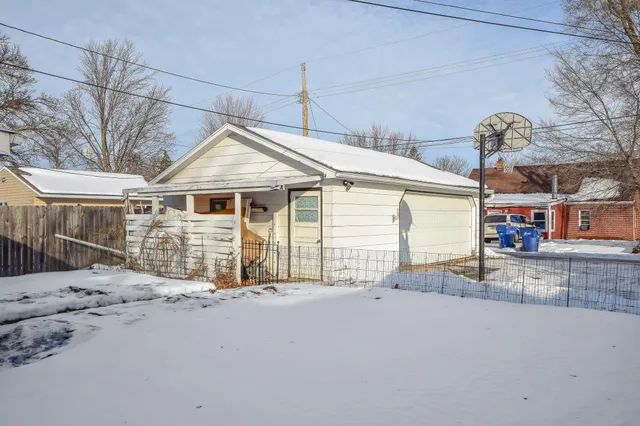 $250,000 | 1252 10th Avenue North, St. Cloud, MN 56303