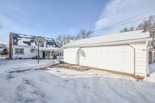 $250,000 | 1252 10th Avenue North, St. Cloud, MN 56303