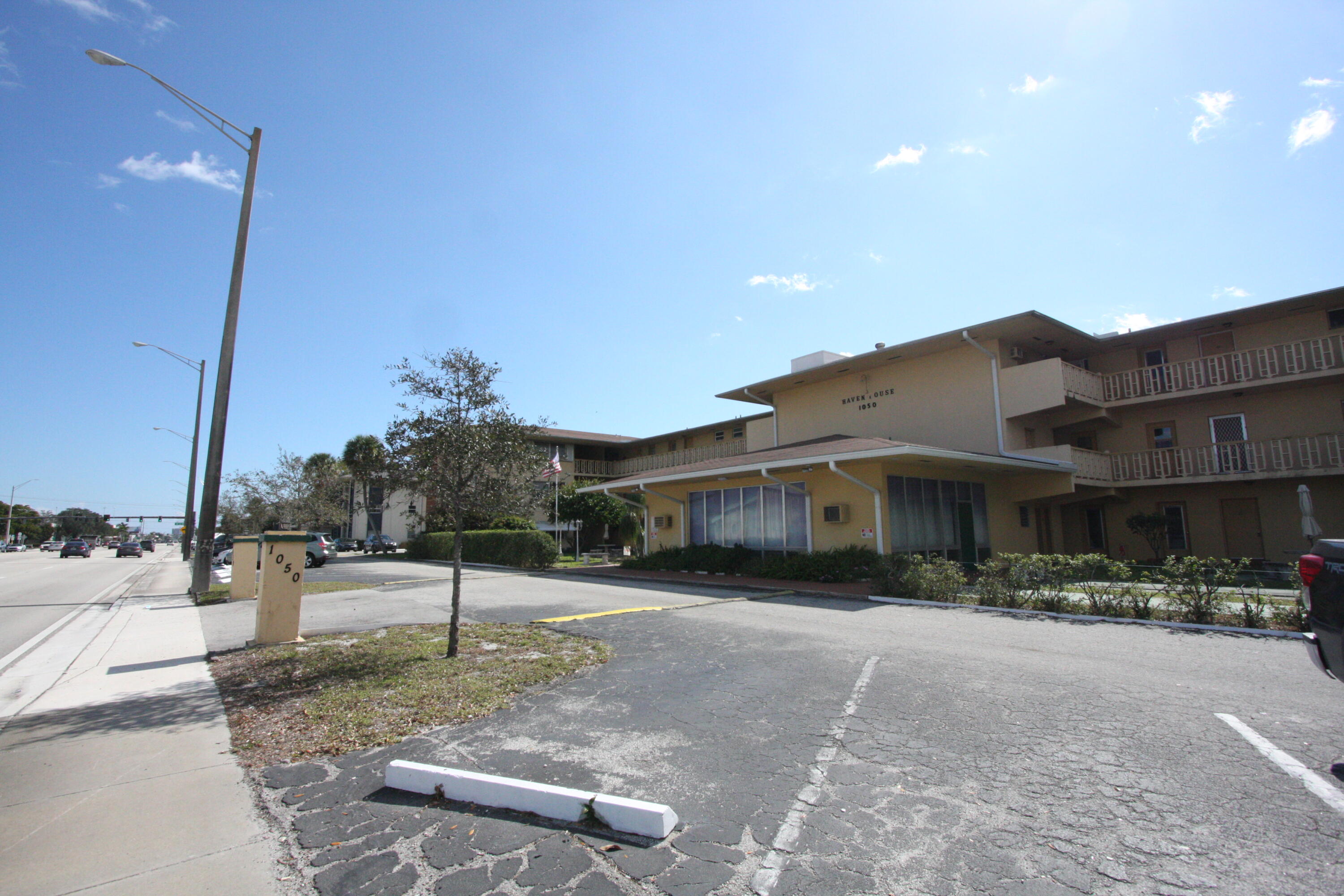 1050 East Sample Road, Unit 209 Pompano Beach, FL 33064 - Photo 2 of 27 IMG_5991