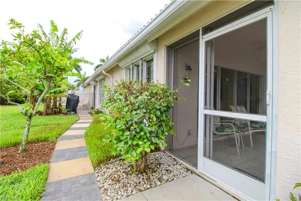 $2,495 | 183 Eveningstar Cay, Naples, FL 34114