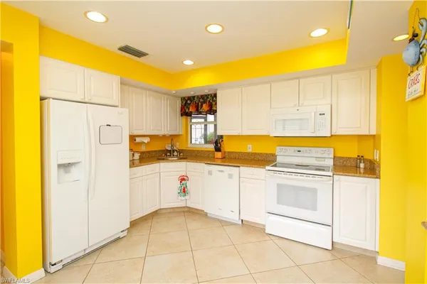 $2,495 | 183 Eveningstar Cay, Naples, FL 34114