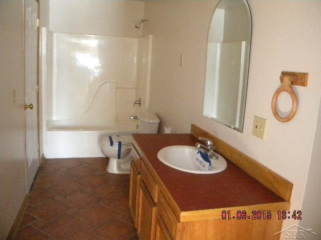 3551 Tatham Road Saginaw, MI 48601 - Photo 10 of 13 31226110-9.JPG