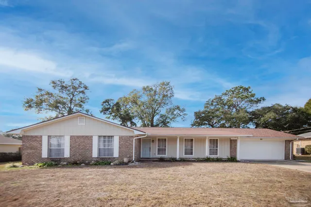 $335,000 | 3525 Wimbledon Drive, Pensacola, FL 32504