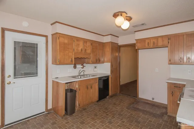 $335,000 | 3525 Wimbledon Drive, Pensacola, FL 32504