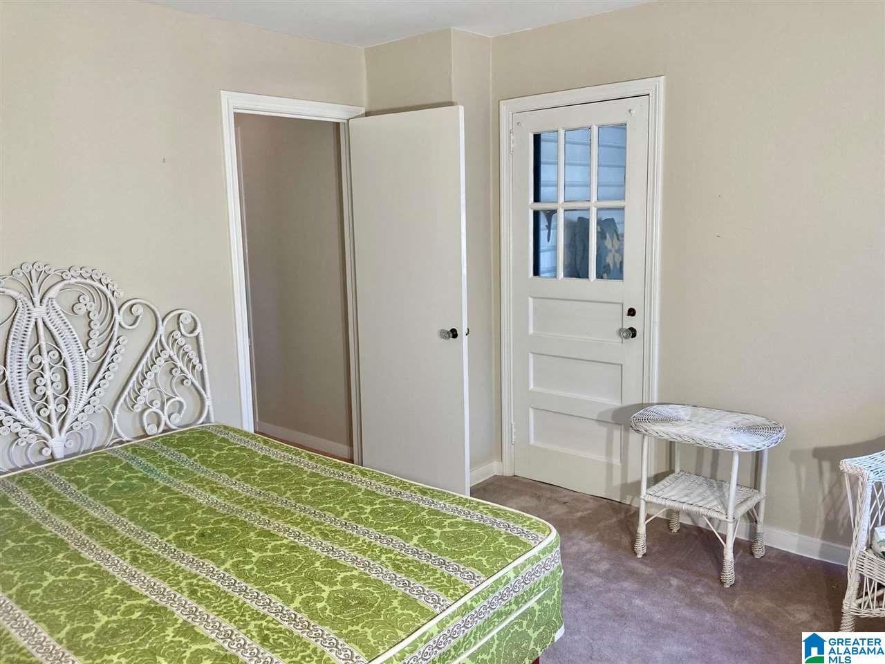 1611 Ridge Road Birmingham, AL 35209 - Photo 18 of 28
