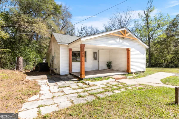 $189,900 | 202 Martin Luther King Jr Drive, Perry, GA 31069
