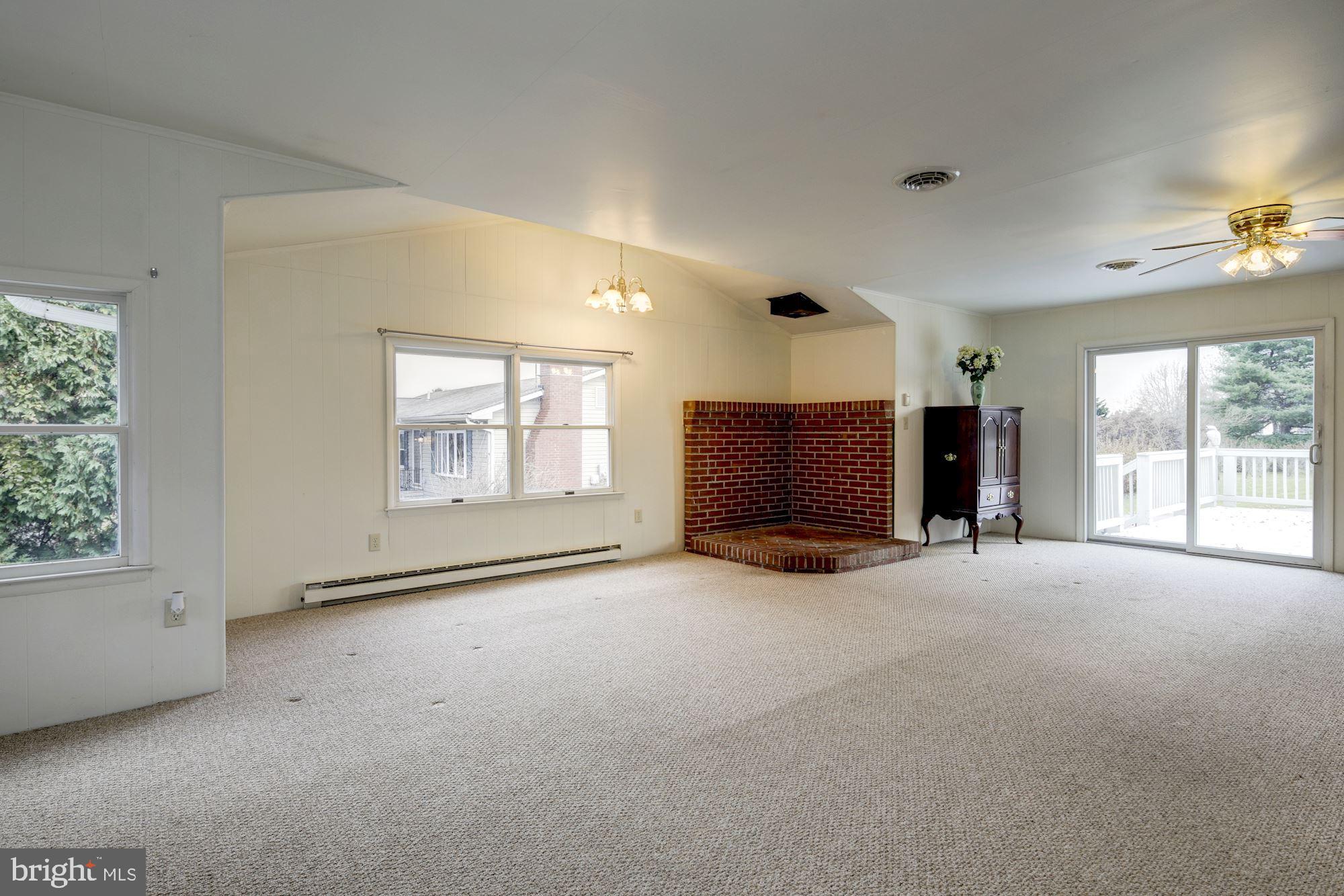 1921 Bethel Road Finksburg, MD 21048 - Photo 11 of 45 Family Room