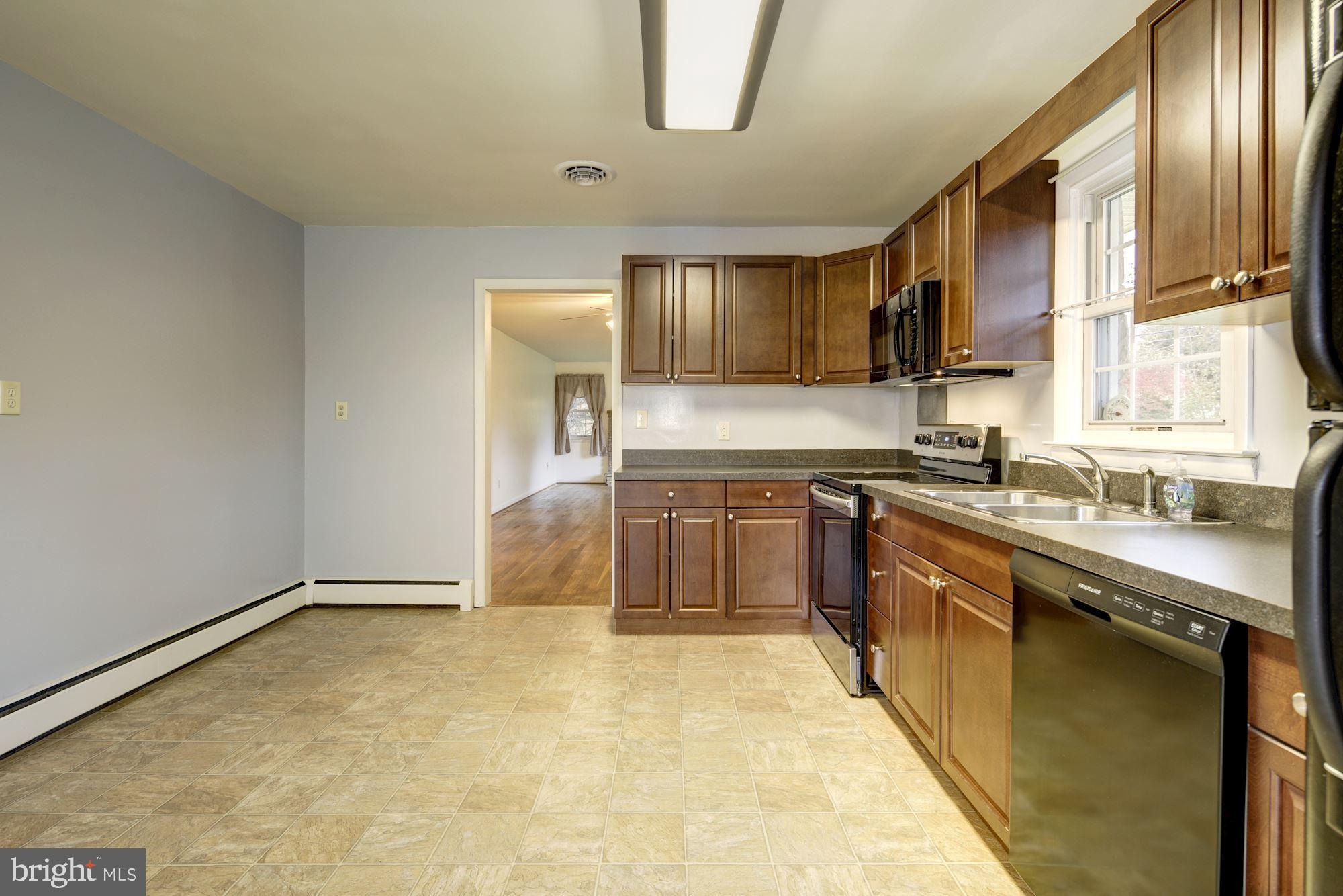 1921 Bethel Road Finksburg, MD 21048 - Photo 17 of 45 Kitchen