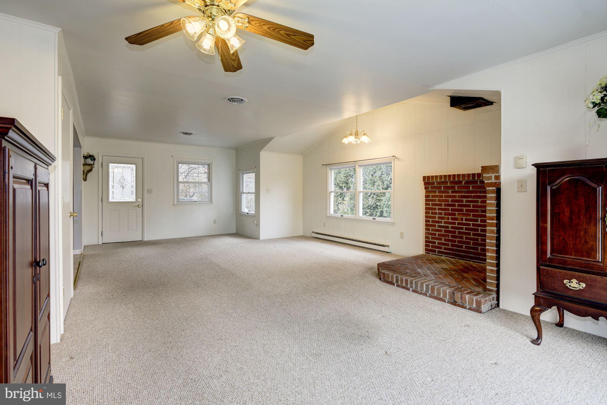 1921 Bethel Road Finksburg, MD 21048 - Photo 10 of 45 Family Room