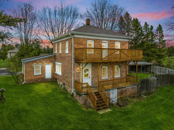 $394,900 | N8108 State Road, Algoma, WI 54201