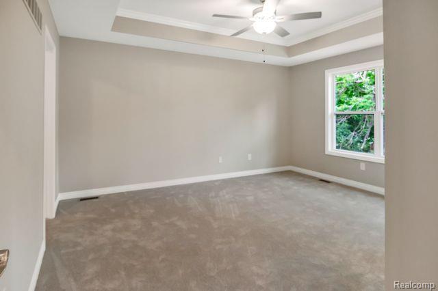 2986 Hessel Avenue Rochester Hills, MI 48307 - Photo 17 of 28