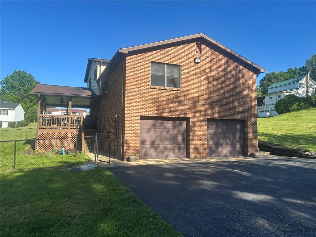 111 Longanecker Road Connellsville, PA 15425 - Photo 5 of 29