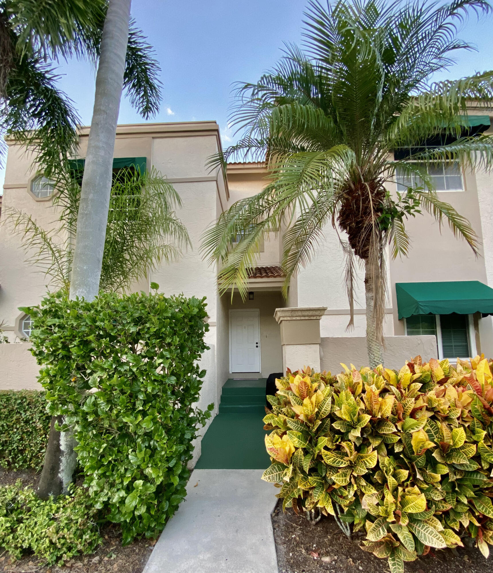 6545 Via Regina, Unit 12 Boca Raton, FL 33433 - Photo 1 of 17 Front Entrance