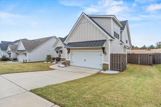 $479,682 | 407 Barrow Lane, Grovetown, GA 30813