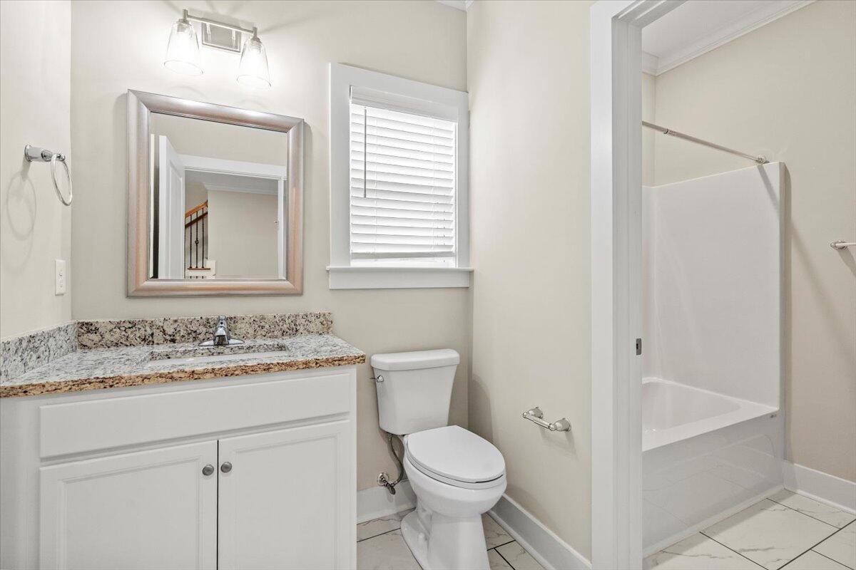 407 Barrow Lane Grovetown, GA 30813 - Photo 9 of 43 09-Guest Bath