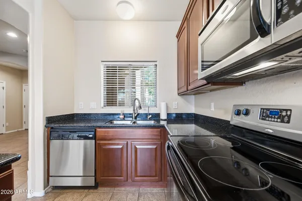 $389,900 | 2600 East Springfield Place, Unit 110, Chandler, AZ 85286