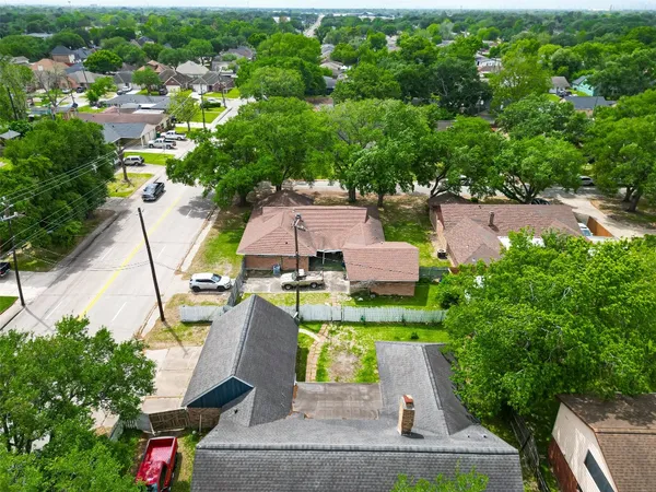 $299,900 | 2310 Fenwood Drive, Pasadena, TX 77502
