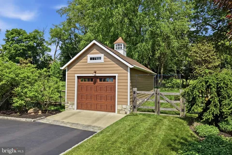 $1,599,000 | 302 Jefferson Drive, Malvern, PA 19355