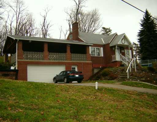 306 East Buffalo Church Road Washington, PA 15301 - Photo 1 of 7 Exterior Front.