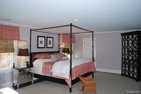 109 Touraine Road Grosse Pointe, MI 48236 - Photo 7 of 13 DSC_0023.JPG