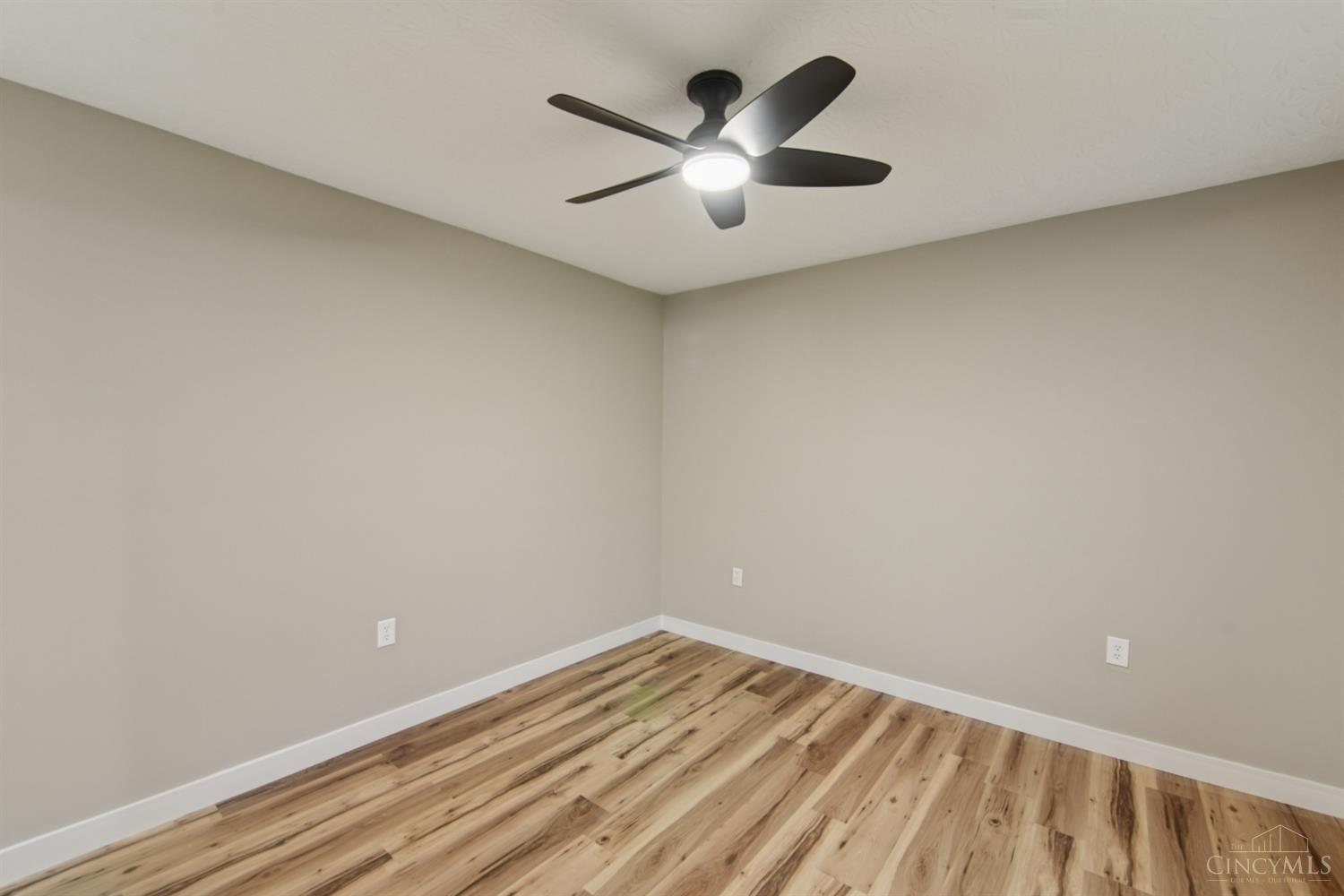 2545 Cliff Road North Bend, OH 45052 - Photo 31 of 55