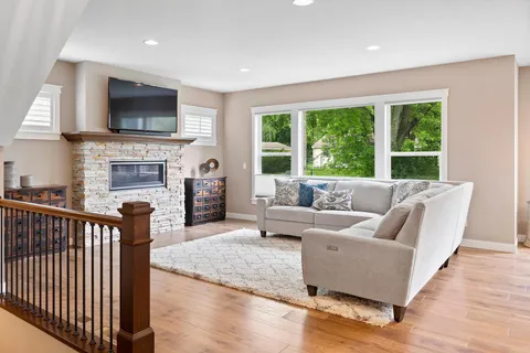 $775,000 | 3042 Aquila Avenue South, St. Louis Park, MN 55426