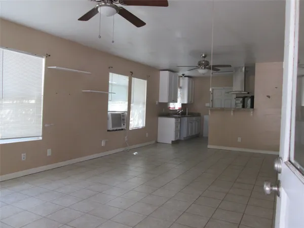 $1,350 | 4416 FM 2218 Road, Richmond, TX 77469