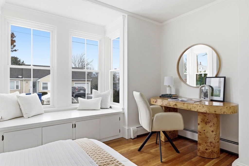 57 Wave Avenue Wakefield, MA 01880 - Photo 18 of 35