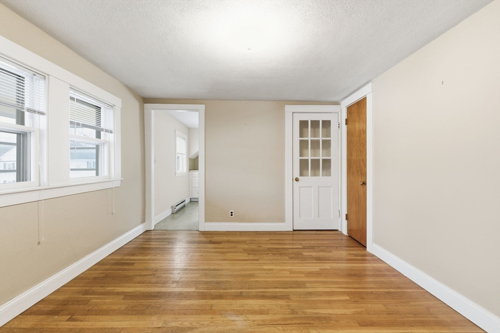 57 Wave Avenue Wakefield, MA 01880 - Photo 24 of 35