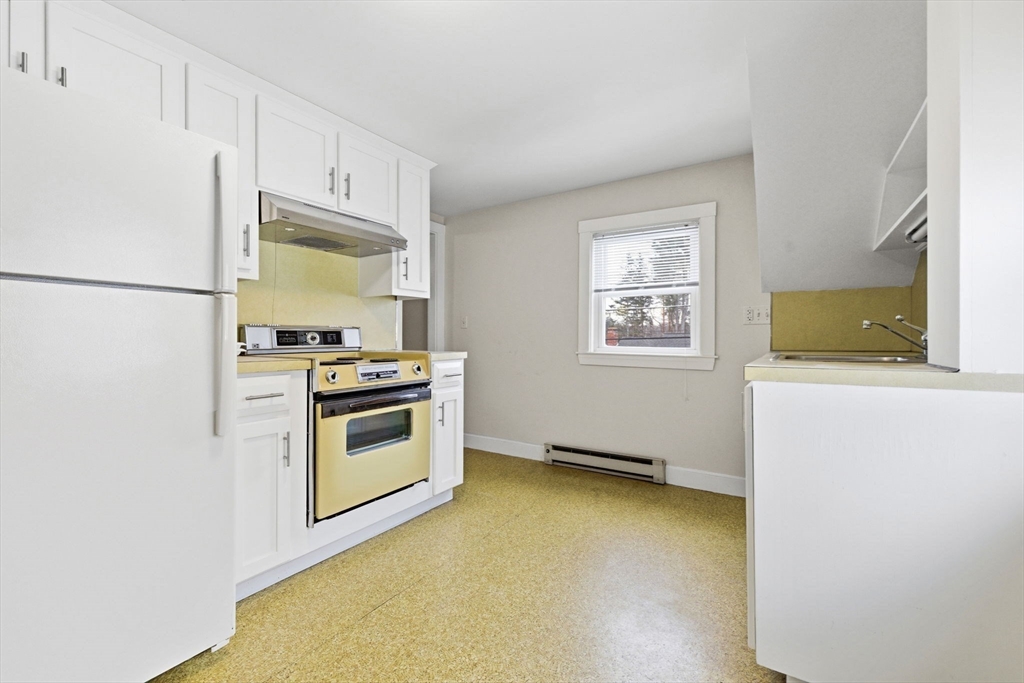 57 Wave Avenue Wakefield, MA 01880 - Photo 26 of 35