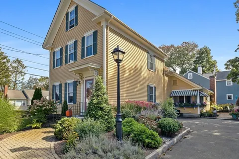 $989,000 | 57 Wave Avenue, Wakefield, MA 01880
