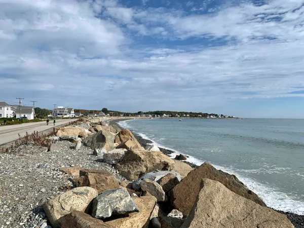 $3,800 | 1665 Ocean Boulevard, Rye, NH 03870