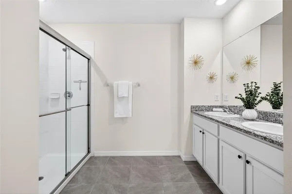 $420,000 | 35686 Sunflower Hl Drive, Zephyrhills, FL 33541