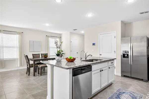 $420,000 | 35686 Sunflower Hl Drive, Zephyrhills, FL 33541