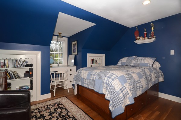 11 Pleasant View Road Arlington, MA 02476 - Photo 13 of 24 Gallery Image 13
