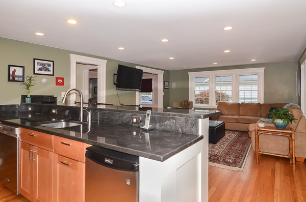 11 Pleasant View Road Arlington, MA 02476 - Photo 8 of 24 Gallery Image 8