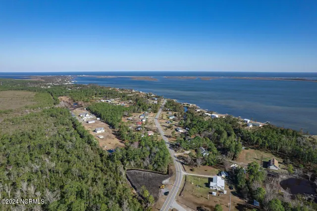 $47,150 | 2 Cedar Island Road, Cedar Island, NC 28520