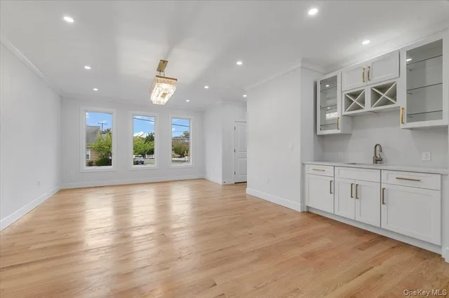 $2,289,000 | 1028 East Broadway, Woodmere, NY 11598