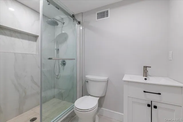 $2,289,000 | 1028 East Broadway, Woodmere, NY 11598