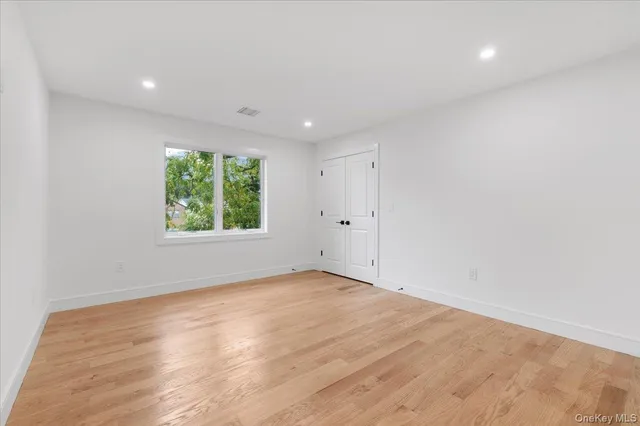 $2,289,000 | 1028 East Broadway, Woodmere, NY 11598