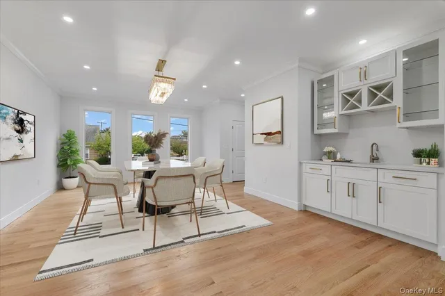 $2,289,000 | 1028 East Broadway, Woodmere, NY 11598