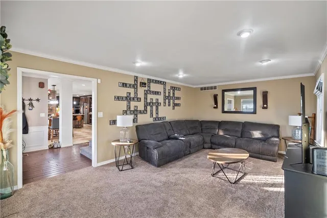 $495,000 | 1700 Cedar Ridge Road, Parsons, KS 67357