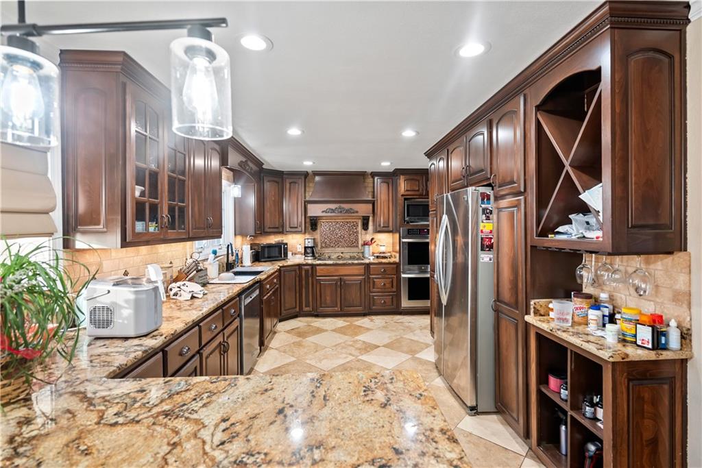 1700 Cedar Ridge Road Parsons, KS 67357 - Photo 33 of 93